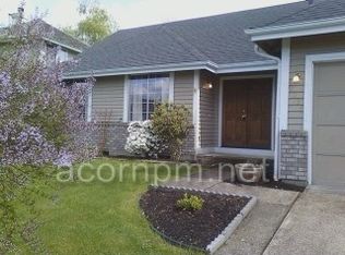 1091 S 45th St, Springfield, OR 97478