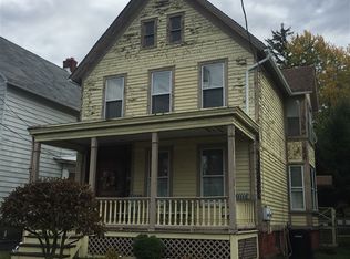 34 Ford Ave, Troy, NY 12180