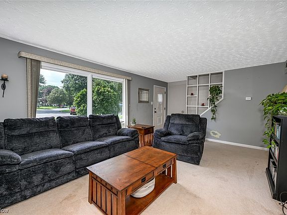 5th image of 3421 Atterbury St