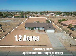 14410 Navajo Rd, Apple Valley, CA 92307