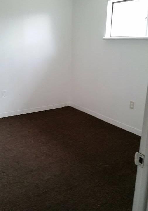 2nd image of 1538 Belasco Ave #1