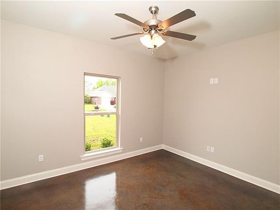 4th image of 14356 Riverlake Dr