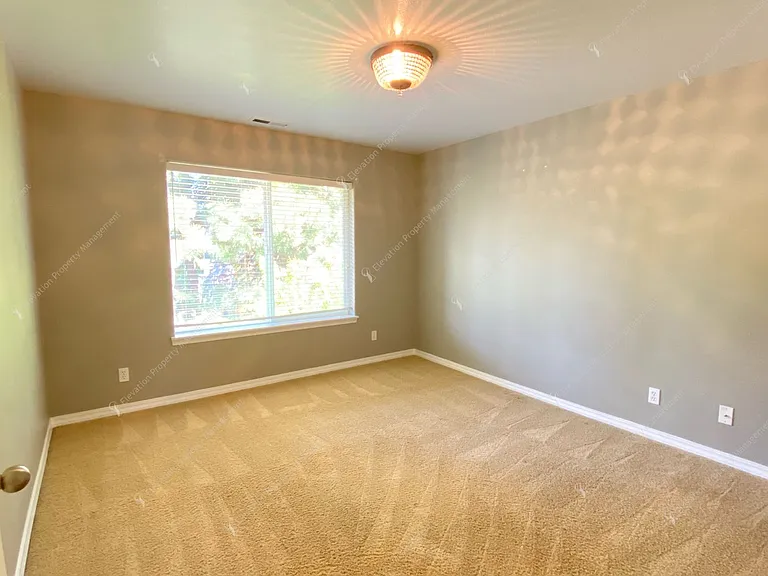 60974 Snowbrush Dr — Photo 34