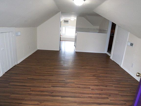 5th image of 1407 E 4th St APT B