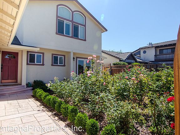 2nd image of 3356 Lindenoaks Dr