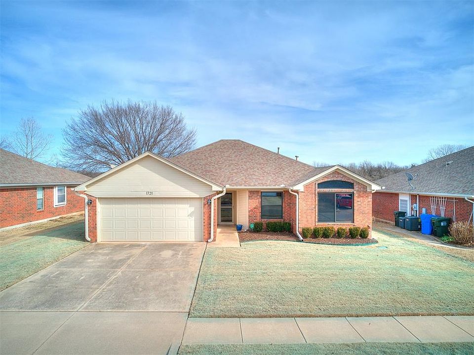 1st image of 1721 Briarcreek