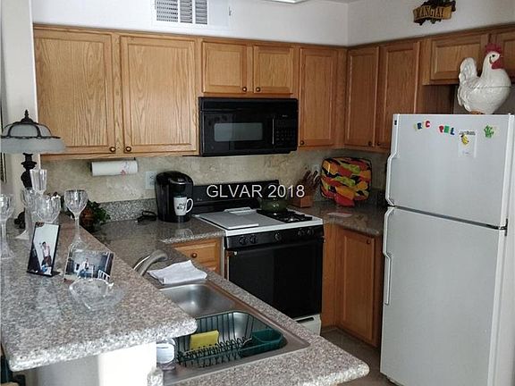3rd image of 3105 Casey Dr Unit 102