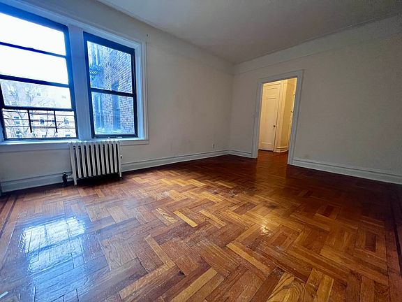3rd image of 88-51 76th St #2