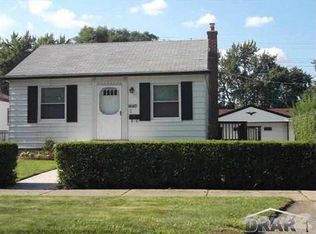 13744 Netherwood St, Southgate, MI 48195