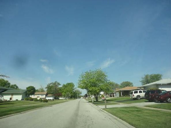 2nd image of 4040 188th St