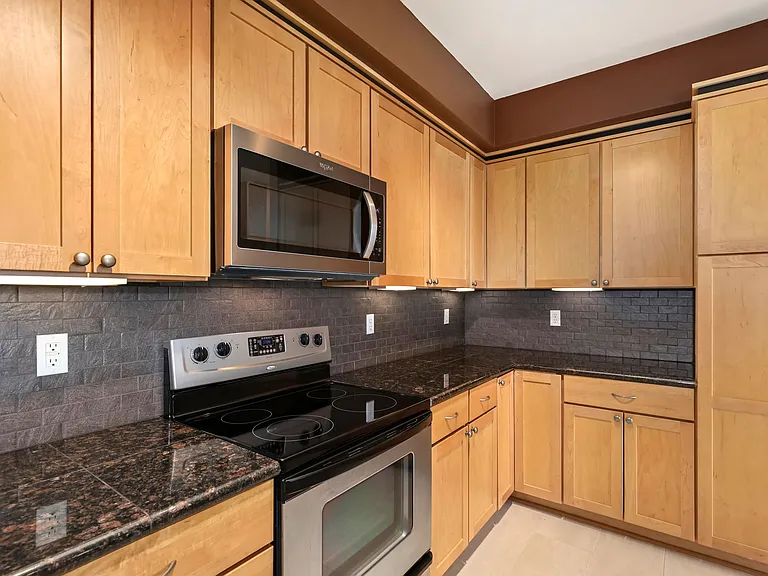 Kitchen to Pantry