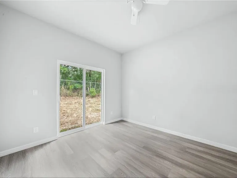 1450 Las Villas Blvd — Photo 11
