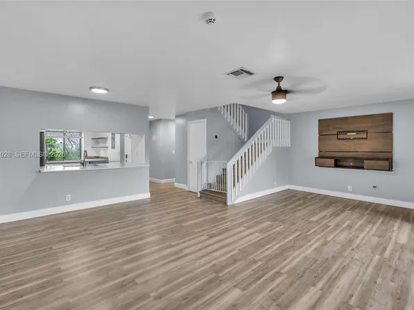 4430 NW 92nd Way, Sunrise, FL 33351