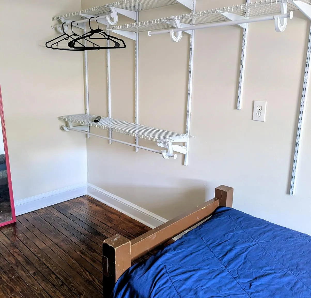 4 bed, 2.5 bath, 1804 sqft, $706 — Photo 2