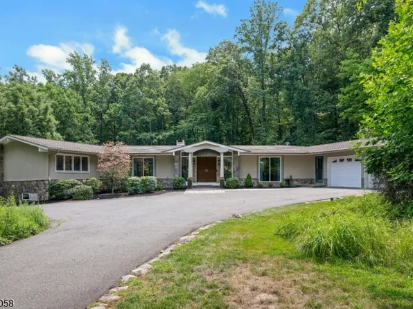 21 Decker Ln, Boonton Twp., NJ 07005