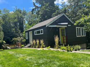 1821 1/2 Marlow Ave, Bremerton, WA 98310