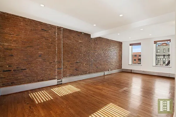 Sold by Halstead Real Estate | media 22