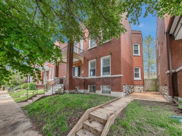 3305 Pestalozzi St, Saint Louis, MO 63118