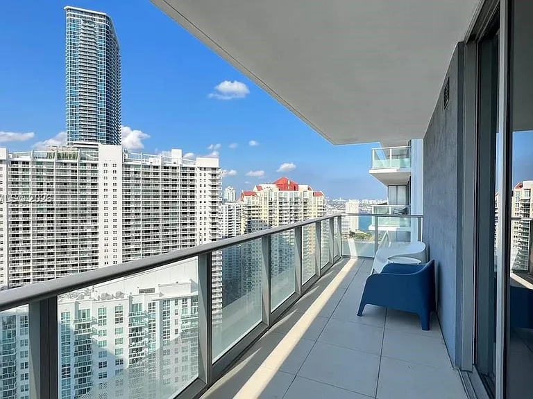 1300 Brickell Bay Dr #3400 — Photo 24