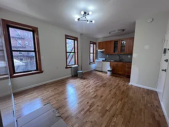 2010 Ocean Avenue