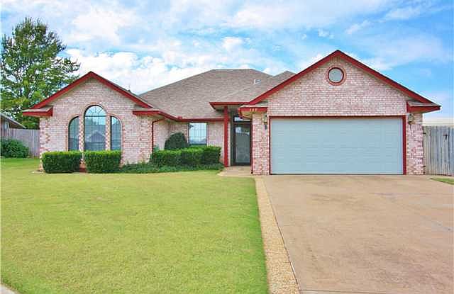 1st image of 660 S Philbrook Court Dr