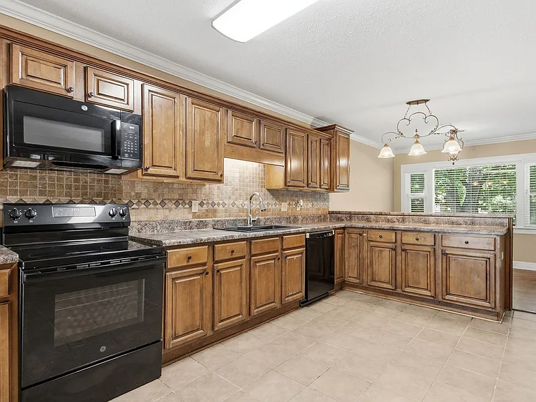 7432 Old Greensboro Rd — Photo 21