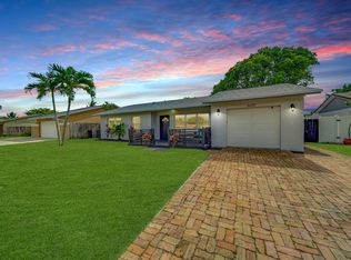 9130 Saddlecreek Dr, Boca Raton, FL 33496