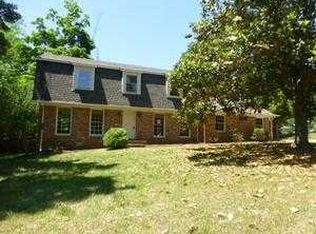 9204 Valley Ln SE, Huntsville, AL 35803