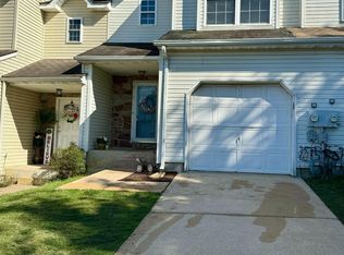 147 Mendel Ct, Bear, DE 19701
