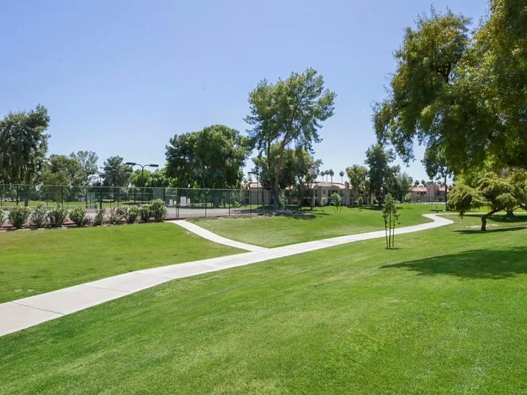 Lush greenbelts within community for those afternoon walks