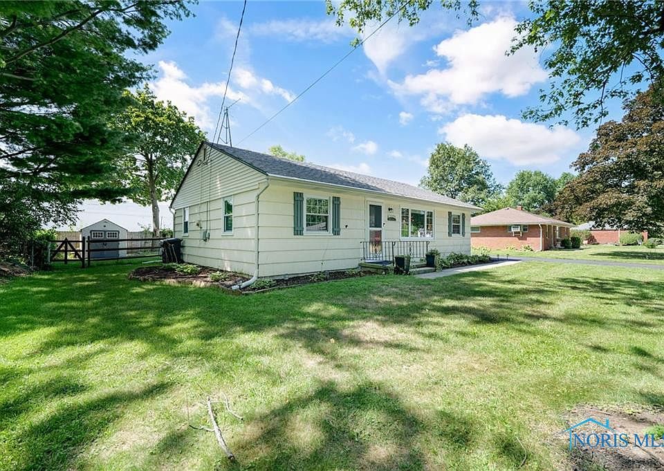 1st image of 306 John Ct