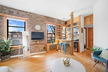 Rented by Oxford Property Group