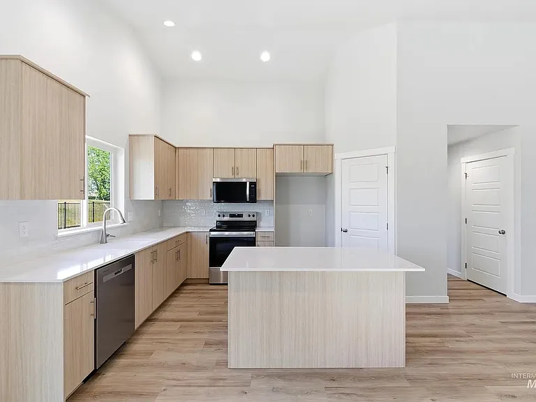 6686 W Plateau Creek Dr — Photo 6