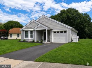 26 Dogwood Dr, Barnegat, NJ 08005