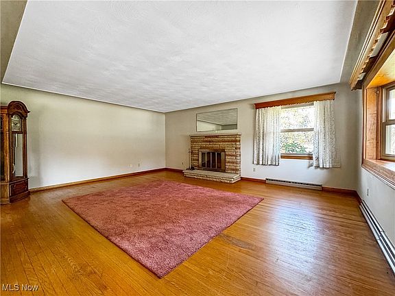 4th image of 1362 Township Road 1411