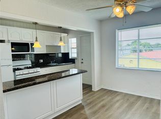 1330 SW 6th St APT 15, Miami, FL 33135