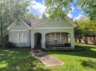 1203 S Broadway Ave, Tyler, TX 75701