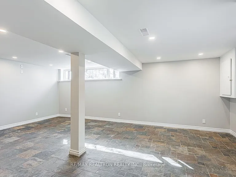 72 B Dunning Ave — Photo 4
