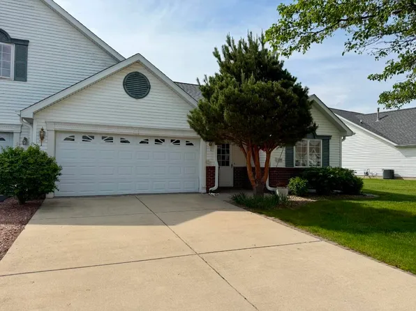 1263 W 96th Ln, Crown Point, IN 46307