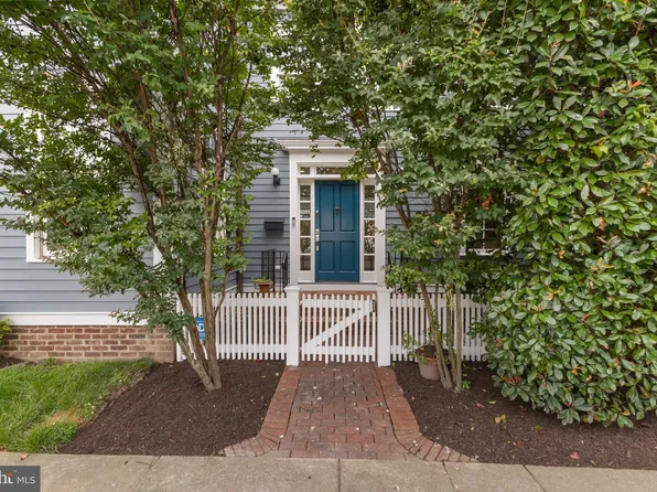 1000 Princess St, Alexandria, VA 22314