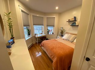 73 Park Dr APT 15, Boston, MA 02215