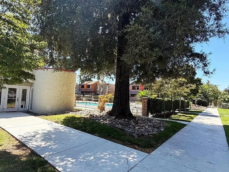 468 Dempsey Rd #271 — Photo 64