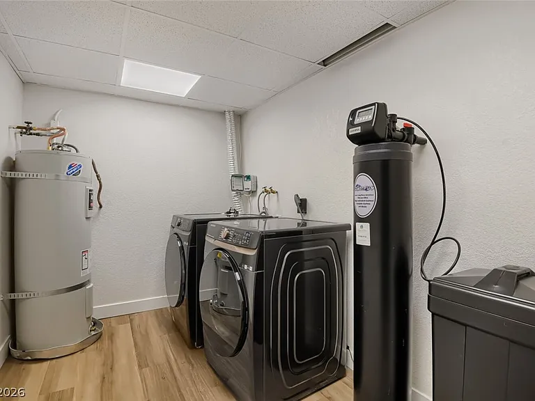 5631 Gilbert Ln — Photo 22