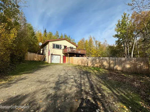 5631 E Cherry Cir, Wasilla, AK 99654