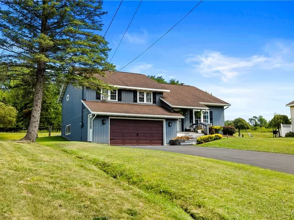 173 Saint Marys Ave, Clinton, NY 13323