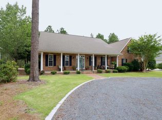 125 Morris Dr, West End, NC 27376
