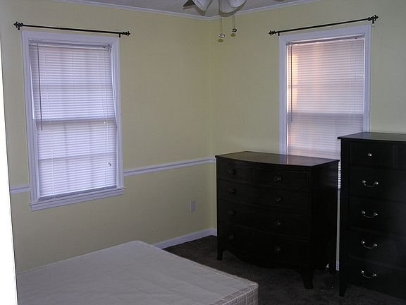 4th image of 35 Fawnwood W