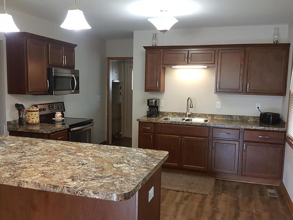 1st image of 5828 N Teutonia Ave