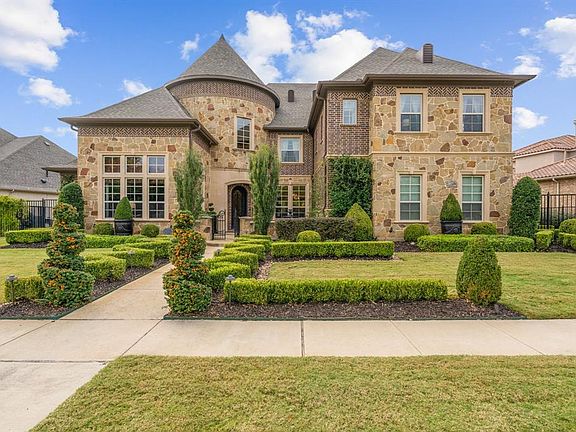 5th image of 1104 Cool River Dr