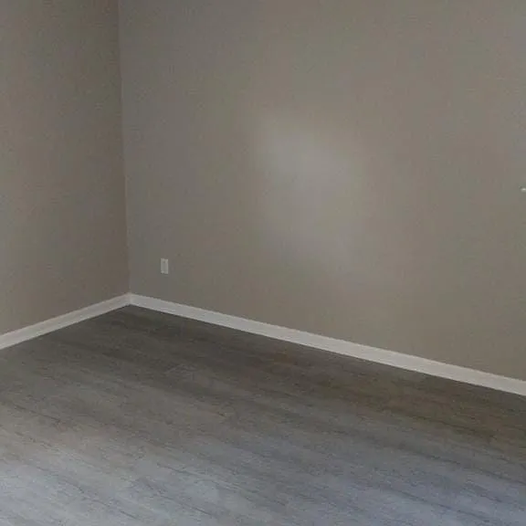314 Rhode Island Rd — Photo 5